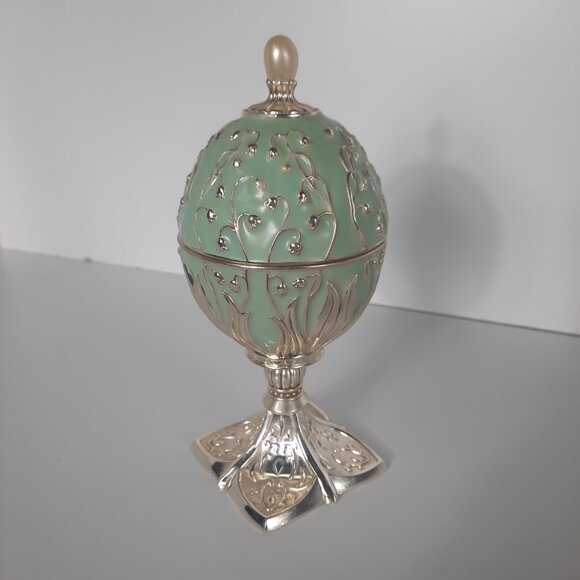 VTG 2002 Wallace Rotating Musical Easter Bunny Egg Enamel Silver Plated 7.5”Tall - Picture 6 of 8